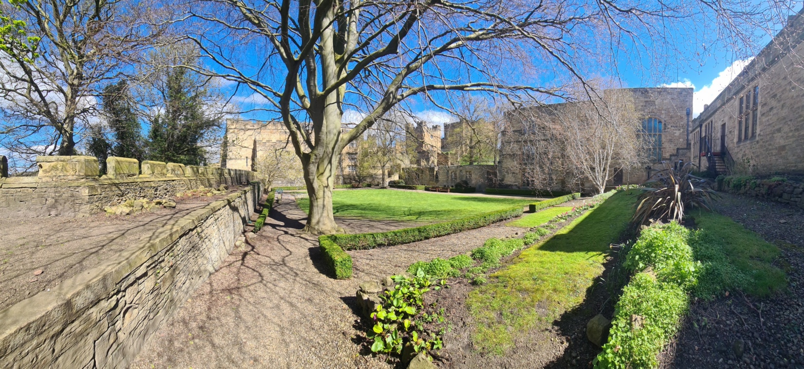 Fellows Garden, Durham University
