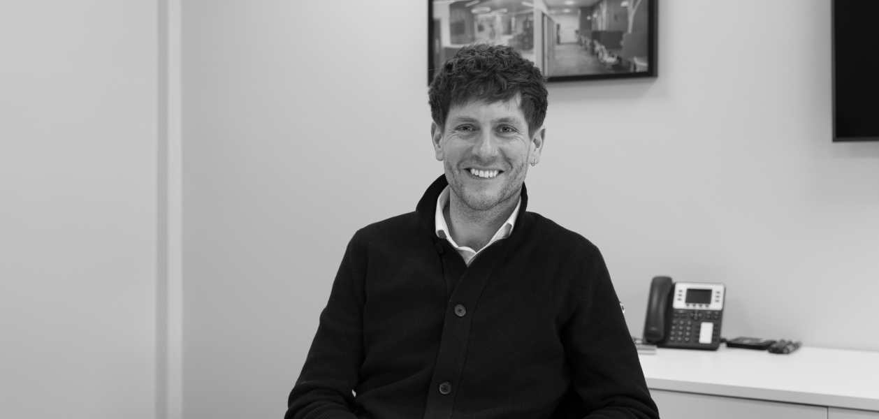 JAMES GIBBONS // BA (Hons)