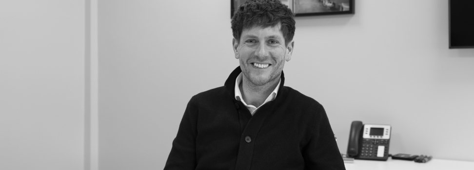 JAMES GIBBONS // BA (Hons)