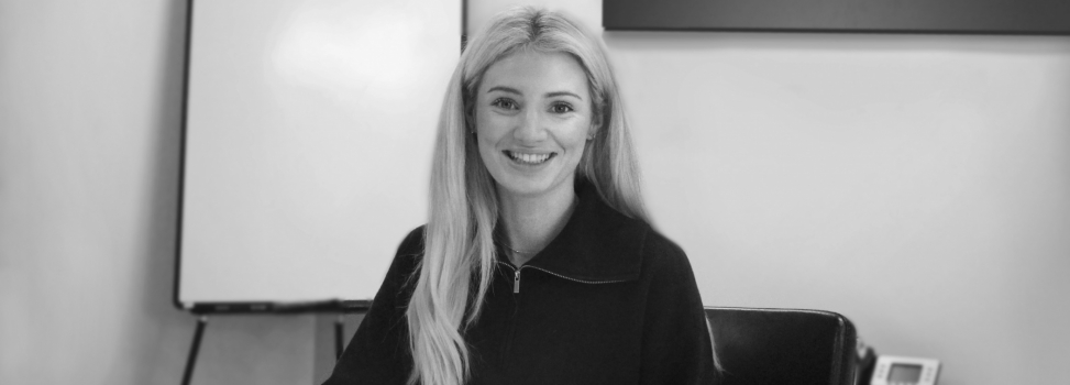 ABBIE BURNSIDE // B.A.(Hons)